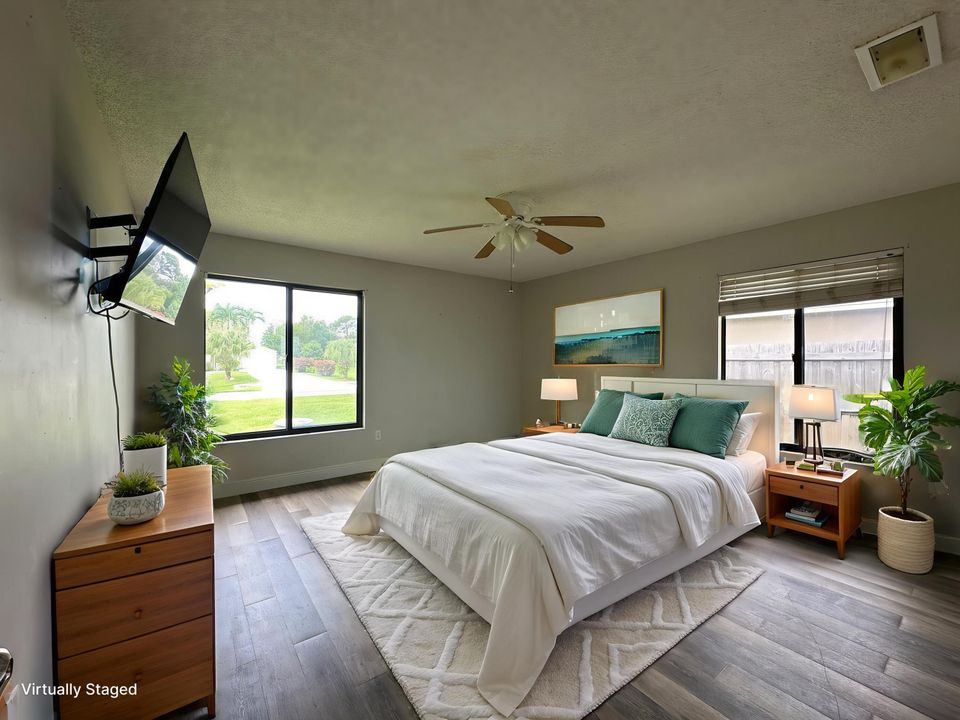 合同活跃: $348,900 (2 贝兹, 2 浴室, 1444 平方英尺)