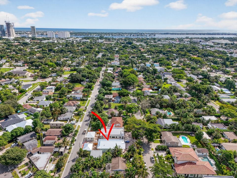 For Sale: $1,950,000 (4 beds, 3 baths, 2112 Square Feet)