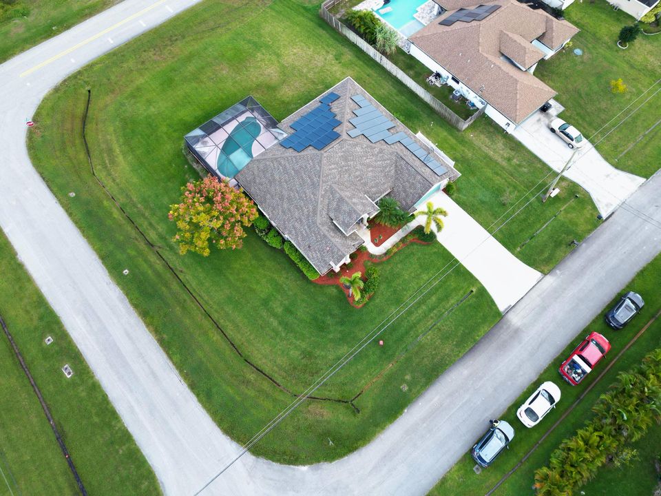 待售: $530,000 (3 贝兹, 2 浴室, 2016 平方英尺)