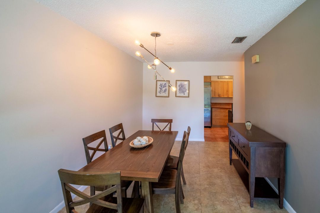 For Rent: $4,250 (3 beds, 2 baths, 1359 Square Feet)