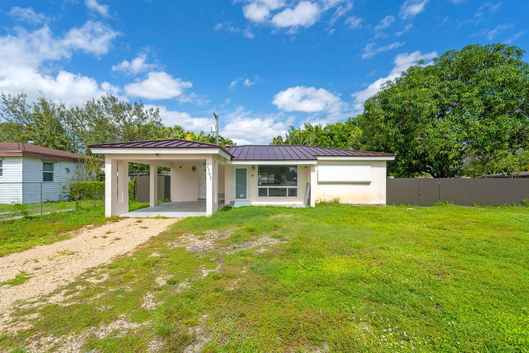 For Sale: $520,000 (2 beds, 2 baths, 1463 Square Feet)