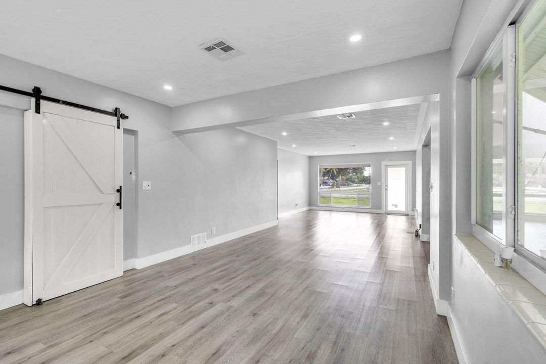 For Sale: $520,000 (2 beds, 2 baths, 1463 Square Feet)