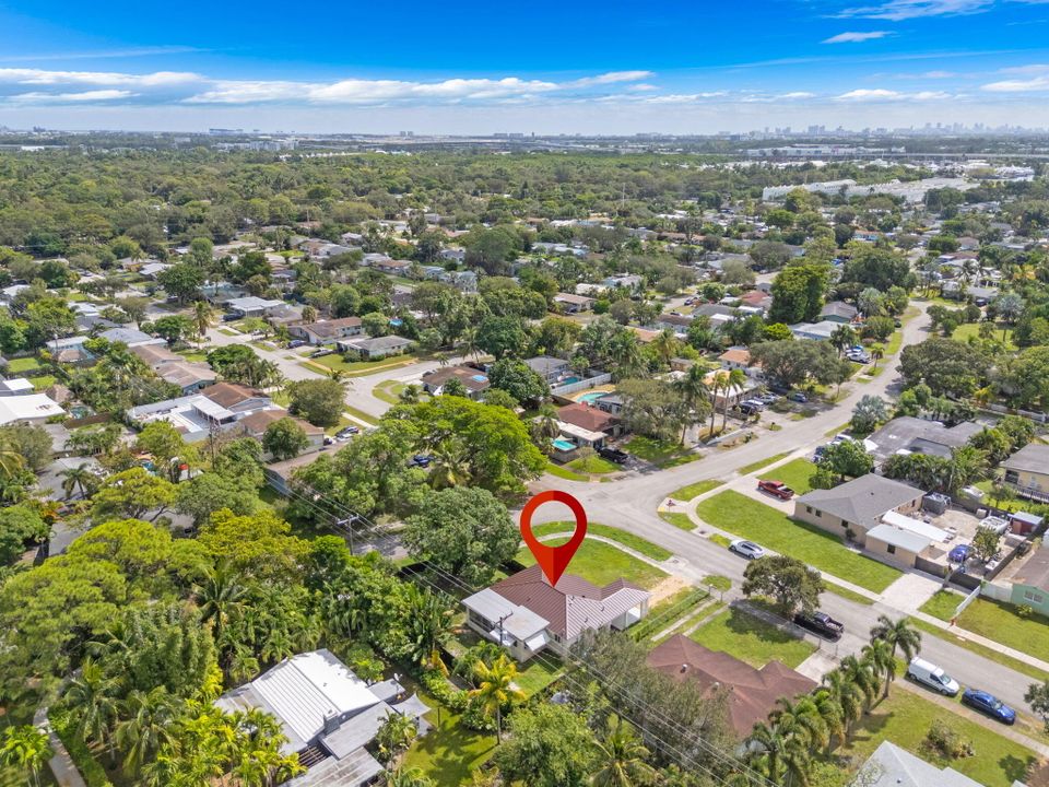 For Sale: $520,000 (2 beds, 2 baths, 1463 Square Feet)