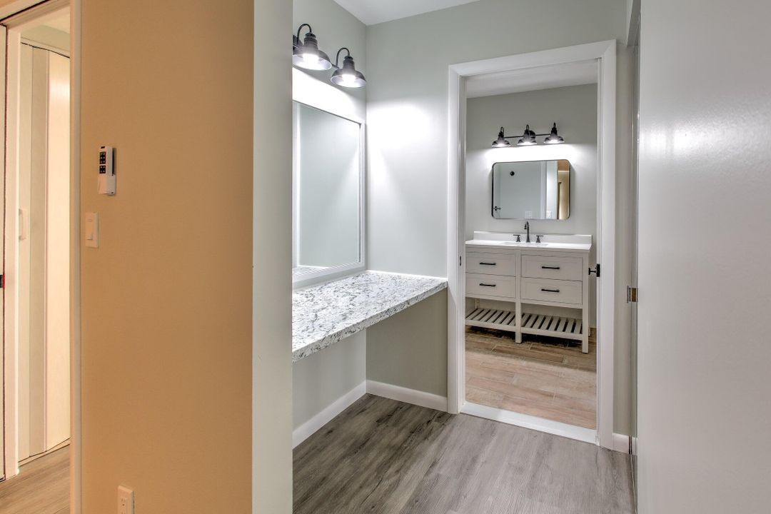 For Sale: $199,999 (2 beds, 2 baths, 1182 Square Feet)