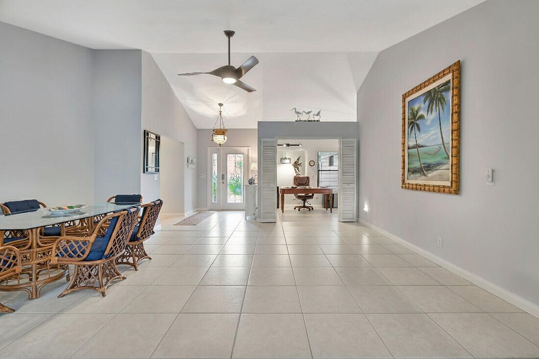 На продажу: $697,000 (3 спален, 3 ванн, 3400 Квадратных фут)