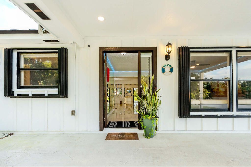 En Venta: $3,500,000 (4 camas, 3 baños, 3144 Pies cuadrados)