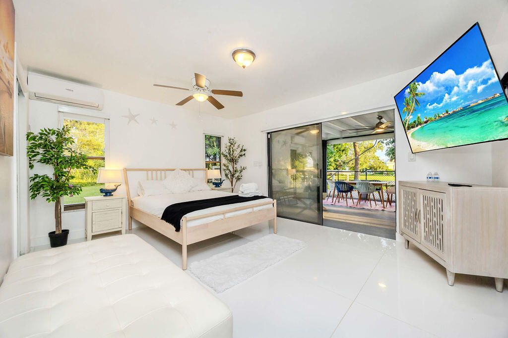 En Venta: $3,500,000 (4 camas, 3 baños, 3144 Pies cuadrados)