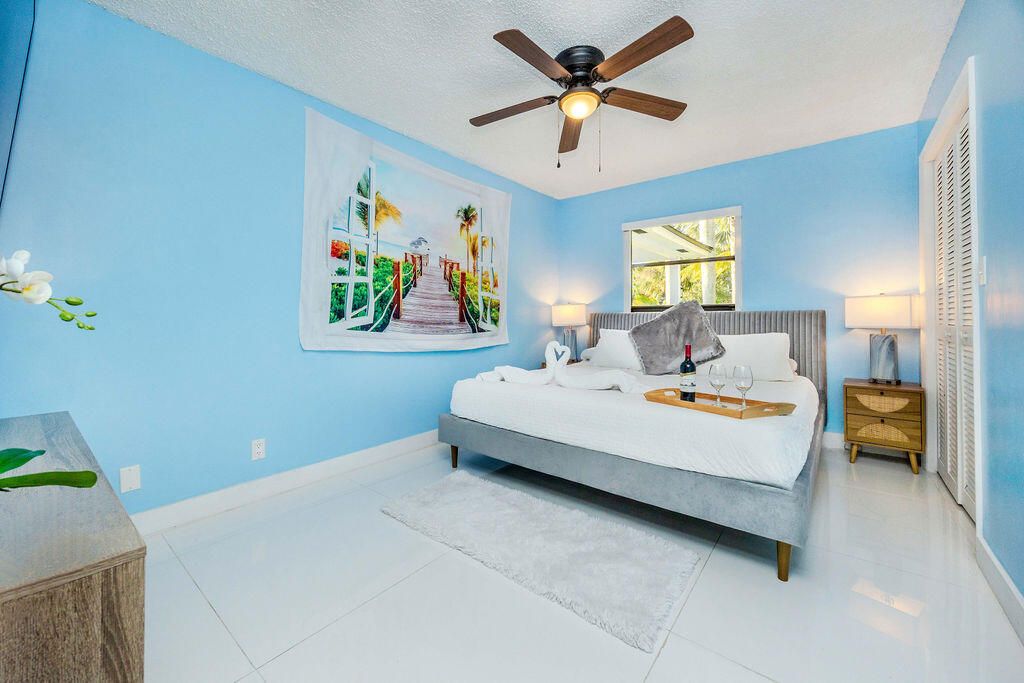 En Venta: $3,500,000 (4 camas, 3 baños, 3144 Pies cuadrados)