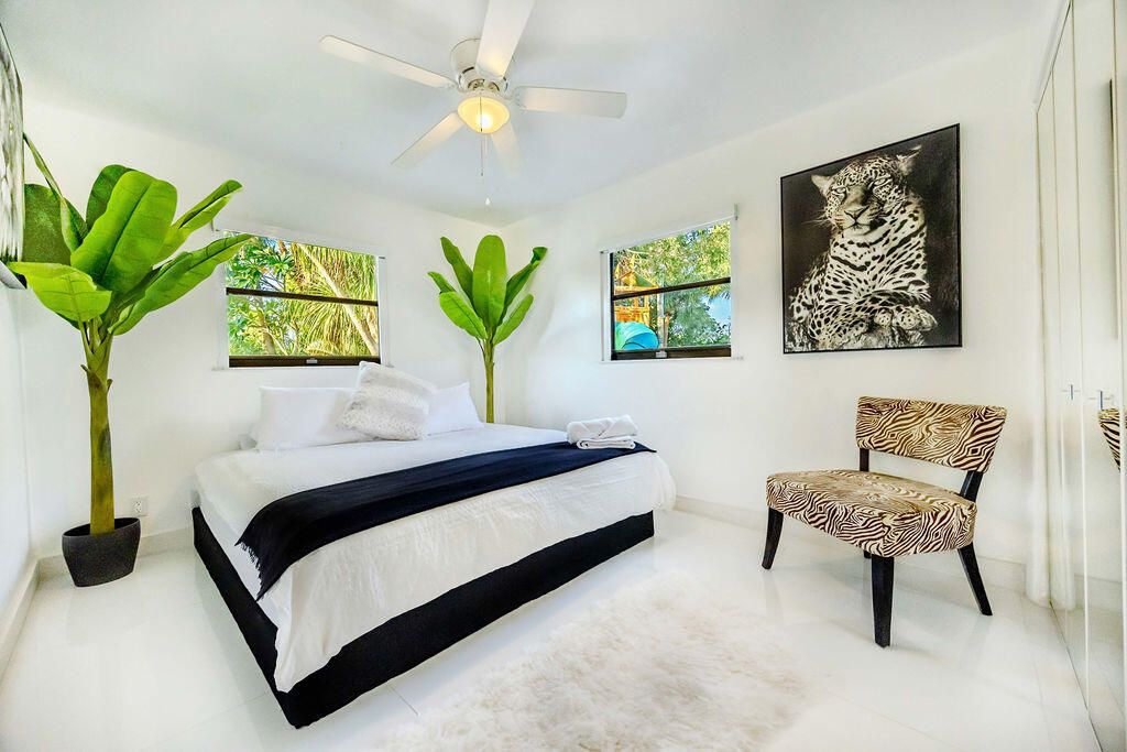 En Venta: $3,500,000 (4 camas, 3 baños, 3144 Pies cuadrados)