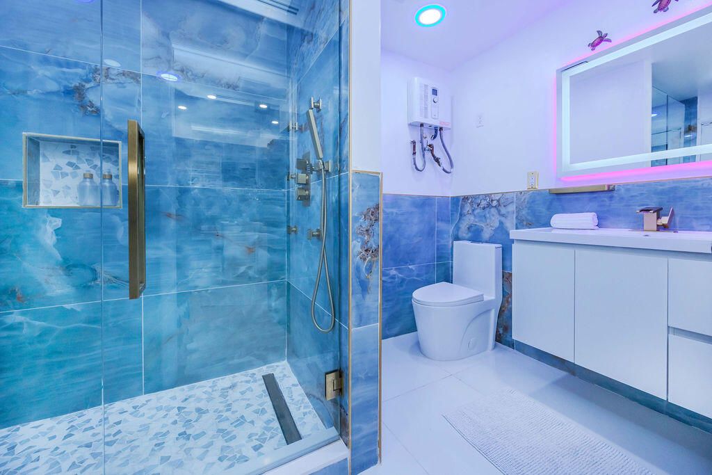 En Venta: $3,500,000 (4 camas, 3 baños, 3144 Pies cuadrados)