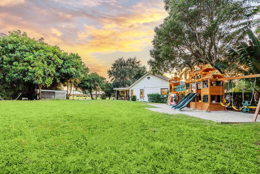 En Venta: $3,500,000 (4 camas, 3 baños, 3144 Pies cuadrados)