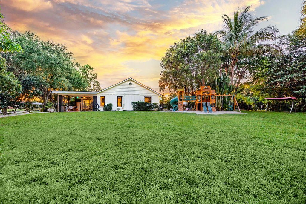 En Venta: $3,500,000 (4 camas, 3 baños, 3144 Pies cuadrados)