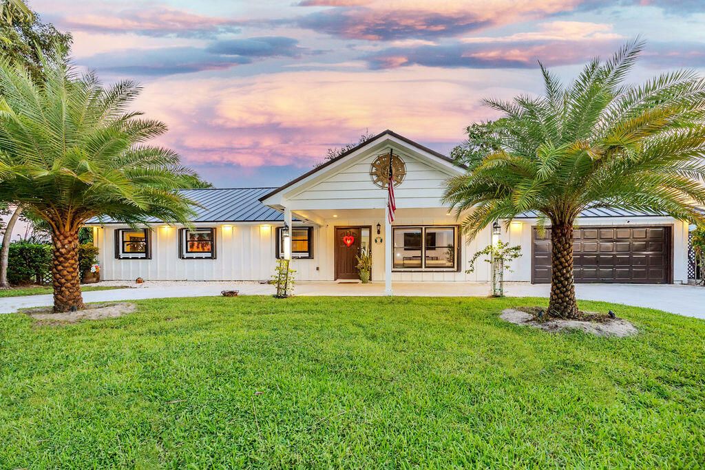 En Venta: $3,500,000 (4 camas, 3 baños, 3144 Pies cuadrados)