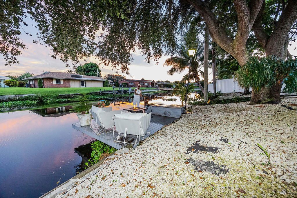 En Venta: $3,500,000 (4 camas, 3 baños, 3144 Pies cuadrados)