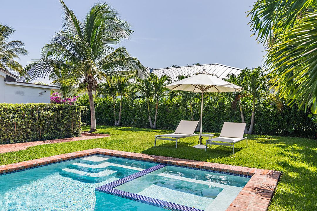 出租: $6,500 (2 贝兹, 1 浴室, 1000 平方英尺)