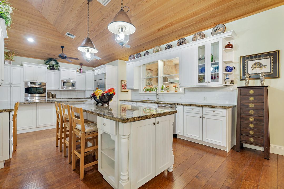 待售: $4,500,000 (3 贝兹, 3 浴室, 3293 平方英尺)