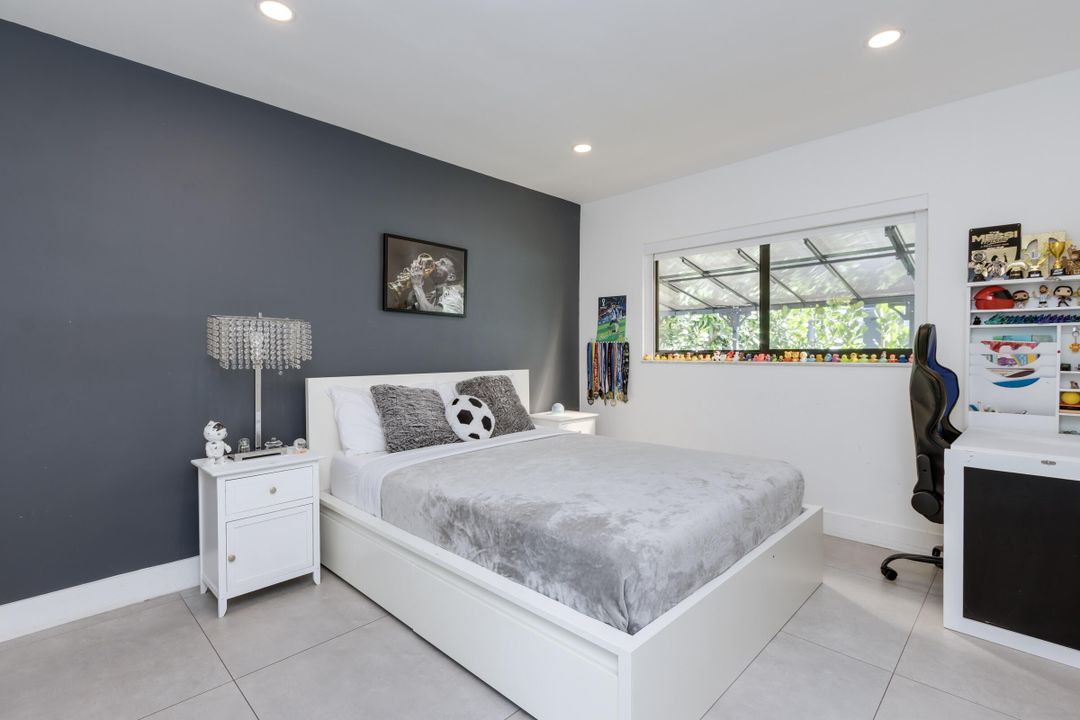 待售: $2,875,000 (3 贝兹, 2 浴室, 1980 平方英尺)