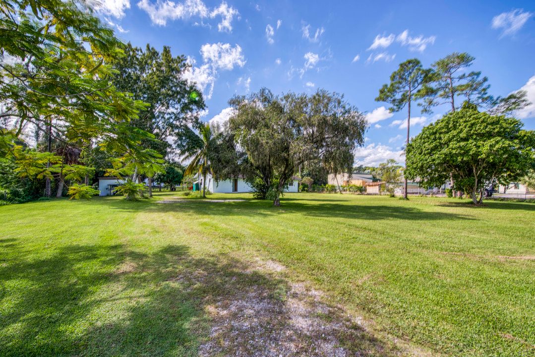 合同活跃: $459,000 (3 贝兹, 2 浴室, 1380 平方英尺)