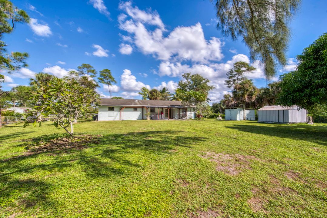 合同活跃: $459,000 (3 贝兹, 2 浴室, 1380 平方英尺)