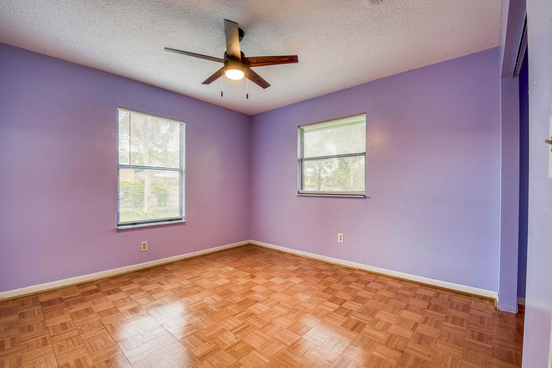 合同活跃: $459,000 (3 贝兹, 2 浴室, 1380 平方英尺)