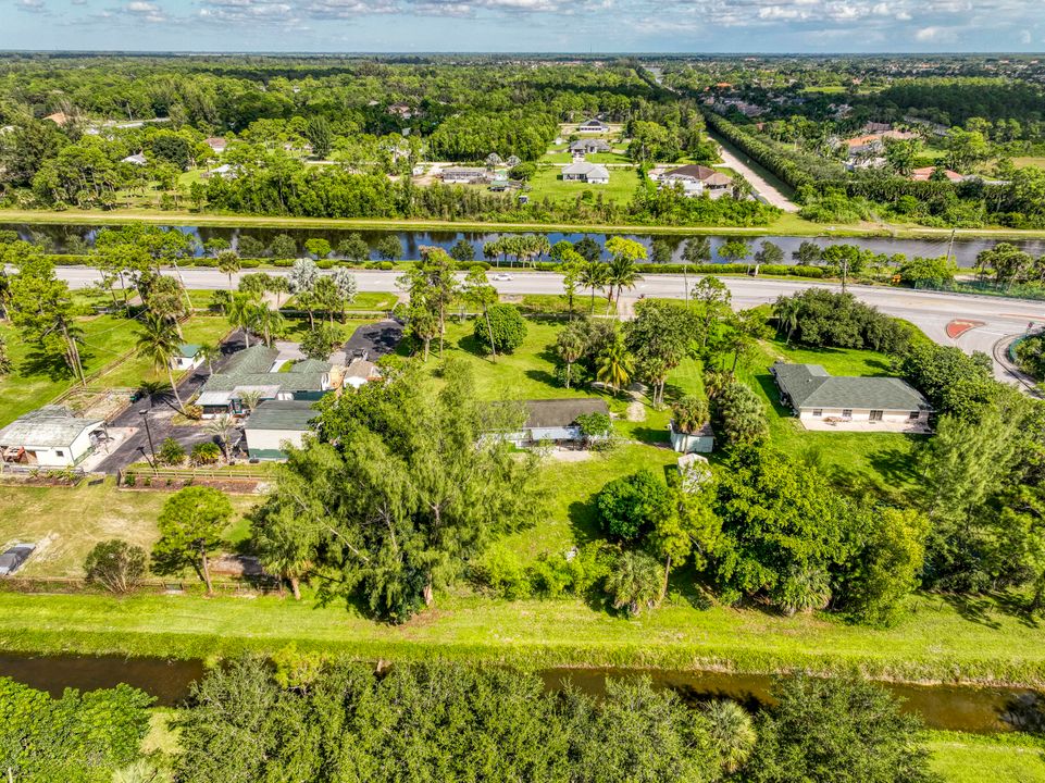 合同活跃: $459,000 (3 贝兹, 2 浴室, 1380 平方英尺)