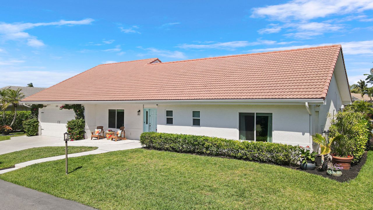 На продажу: $2,350,000 (3 спален, 3 ванн, 2744 Квадратных фут)