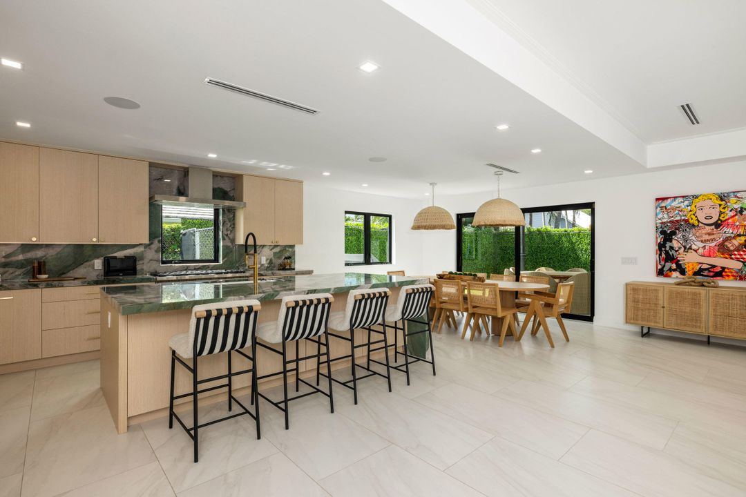 Active With Contract: $3,195,000 (4 beds, 2 baths, 2303 Square Feet)