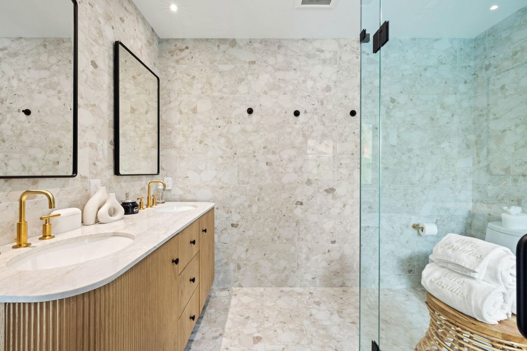 Active With Contract: $3,195,000 (4 beds, 2 baths, 2303 Square Feet)