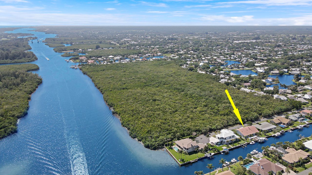 На продажу: $2,350,000 (3 спален, 3 ванн, 2744 Квадратных фут)