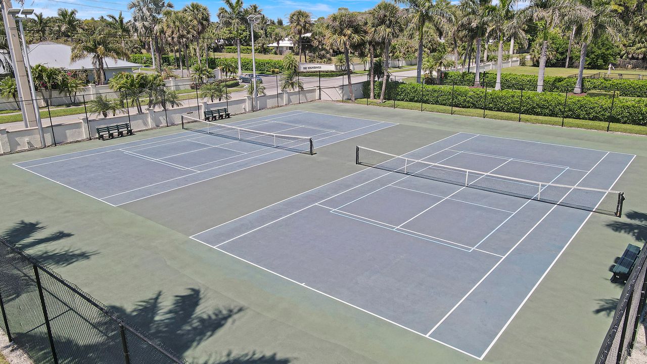 На продажу: $2,350,000 (3 спален, 3 ванн, 2744 Квадратных фут)