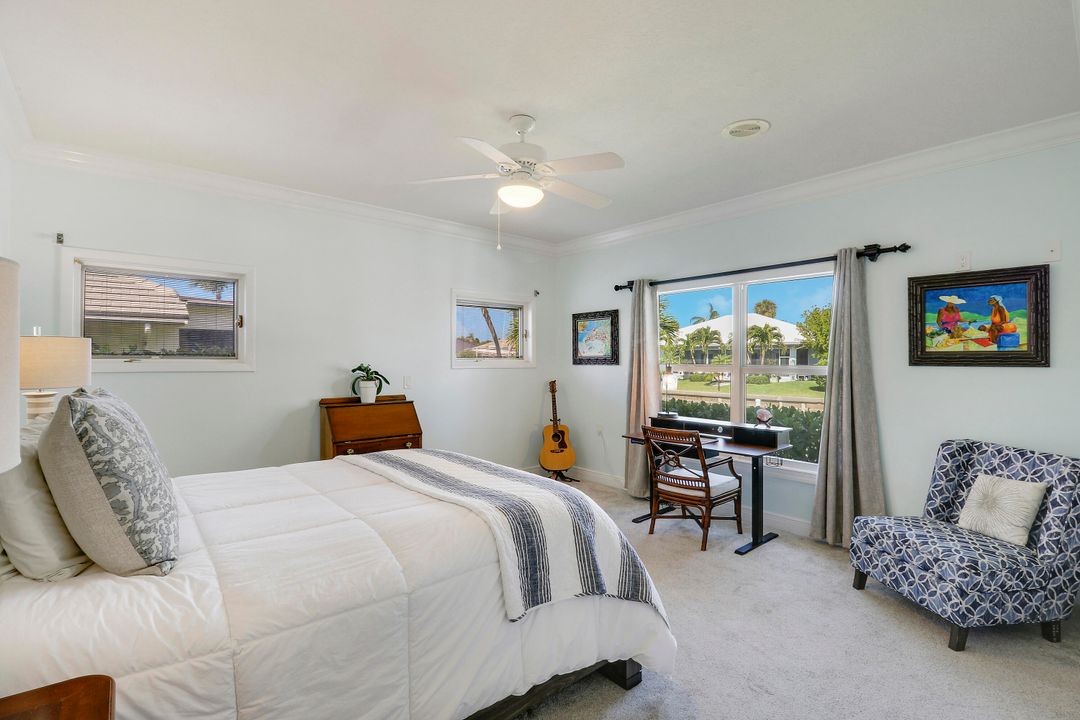 На продажу: $2,350,000 (3 спален, 3 ванн, 2744 Квадратных фут)