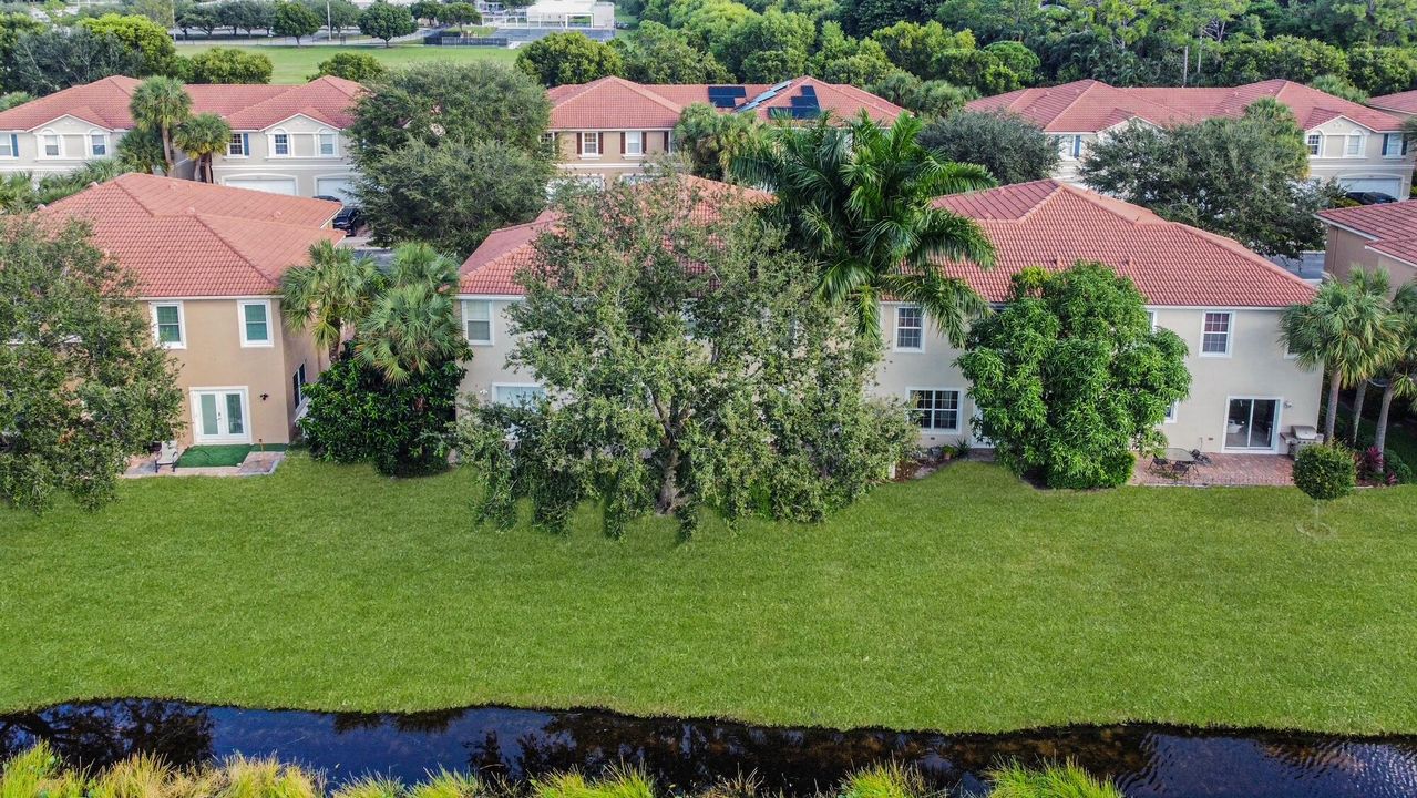 En Venta: $450,000 (3 camas, 2 baños, 1748 Pies cuadrados)