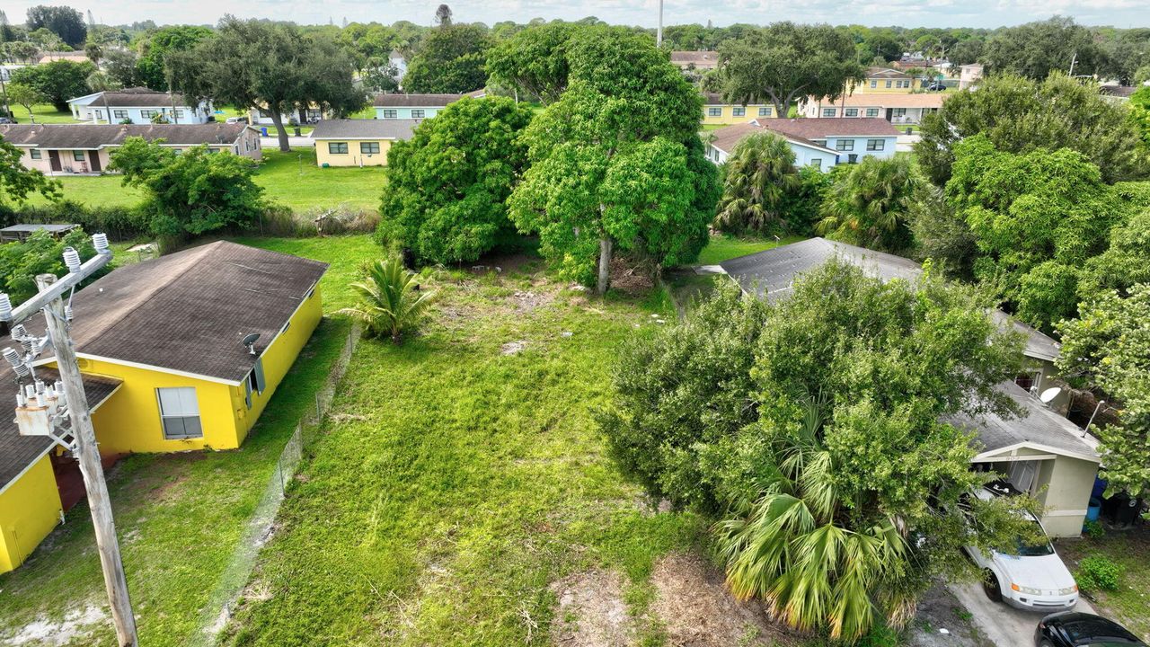 待售: $45,000 (0 贝兹, 0 浴室, 0 平方英尺)