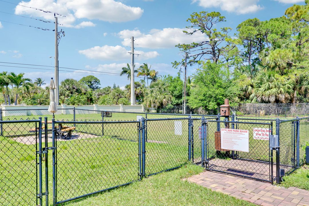 На продажу: $2,350,000 (3 спален, 3 ванн, 2744 Квадратных фут)