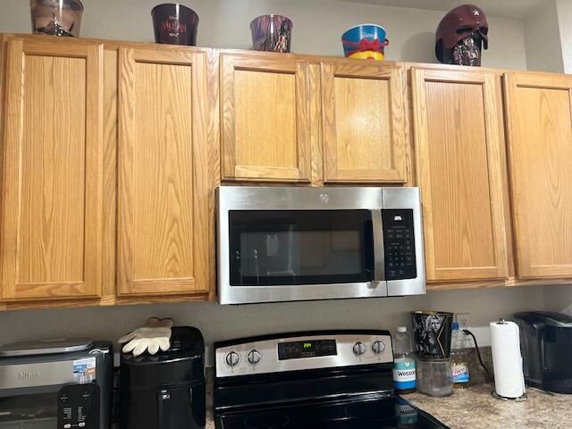 En Venta: $450,000 (3 camas, 2 baños, 1748 Pies cuadrados)