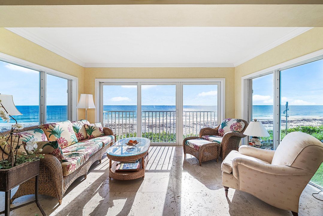 На продажу: $2,500,000 (2 спален, 2 ванн, 1880 Квадратных фут)