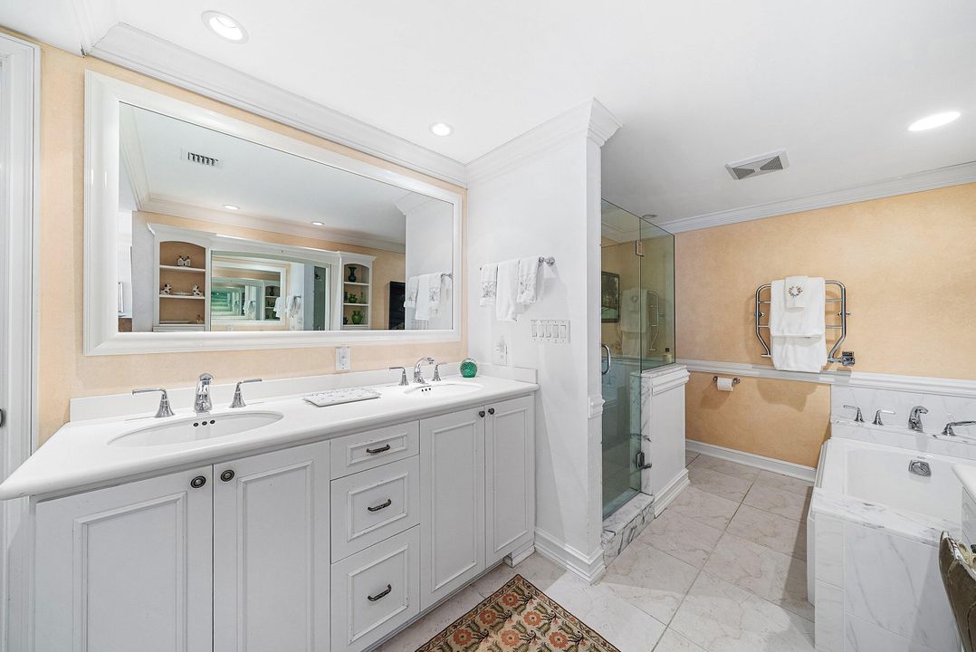 На продажу: $2,500,000 (2 спален, 2 ванн, 1880 Квадратных фут)