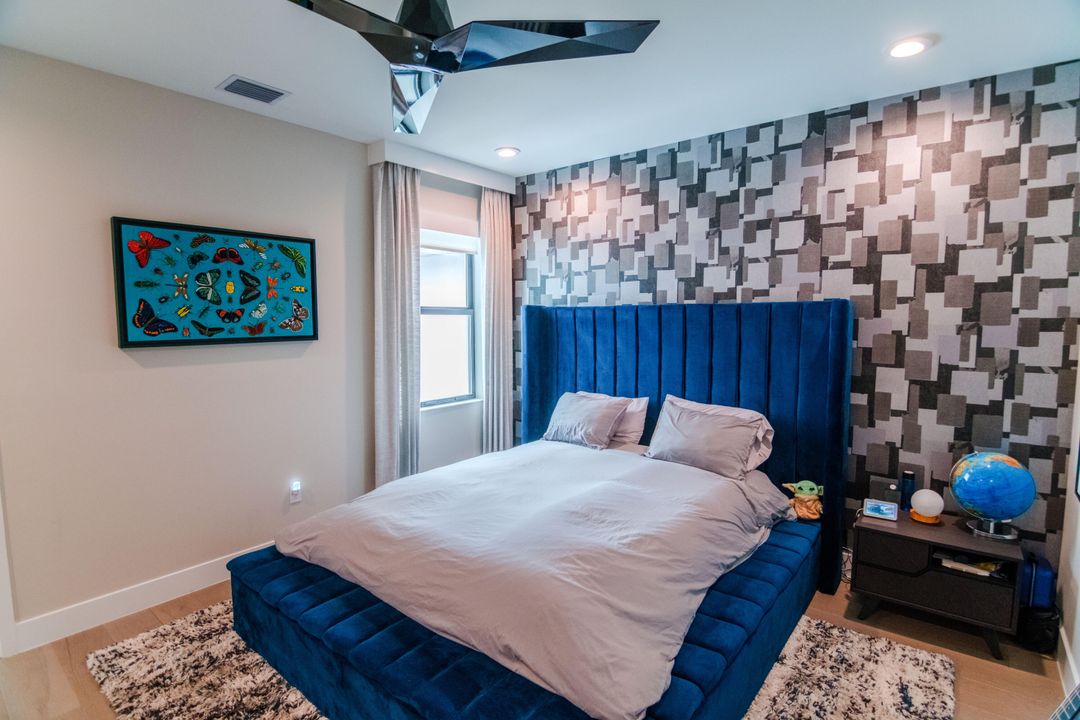 В аренду: $17,900 (5 спален, 6 ванн, 5315 Квадратных фут)