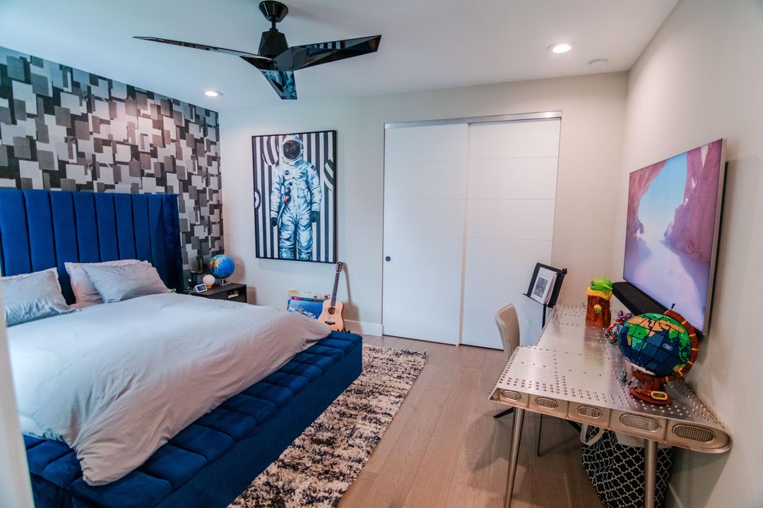 В аренду: $17,900 (5 спален, 6 ванн, 5315 Квадратных фут)