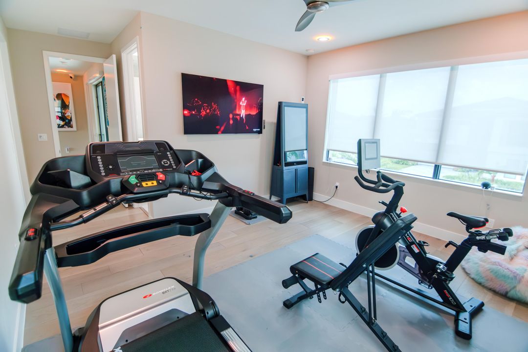 В аренду: $17,900 (5 спален, 6 ванн, 5315 Квадратных фут)