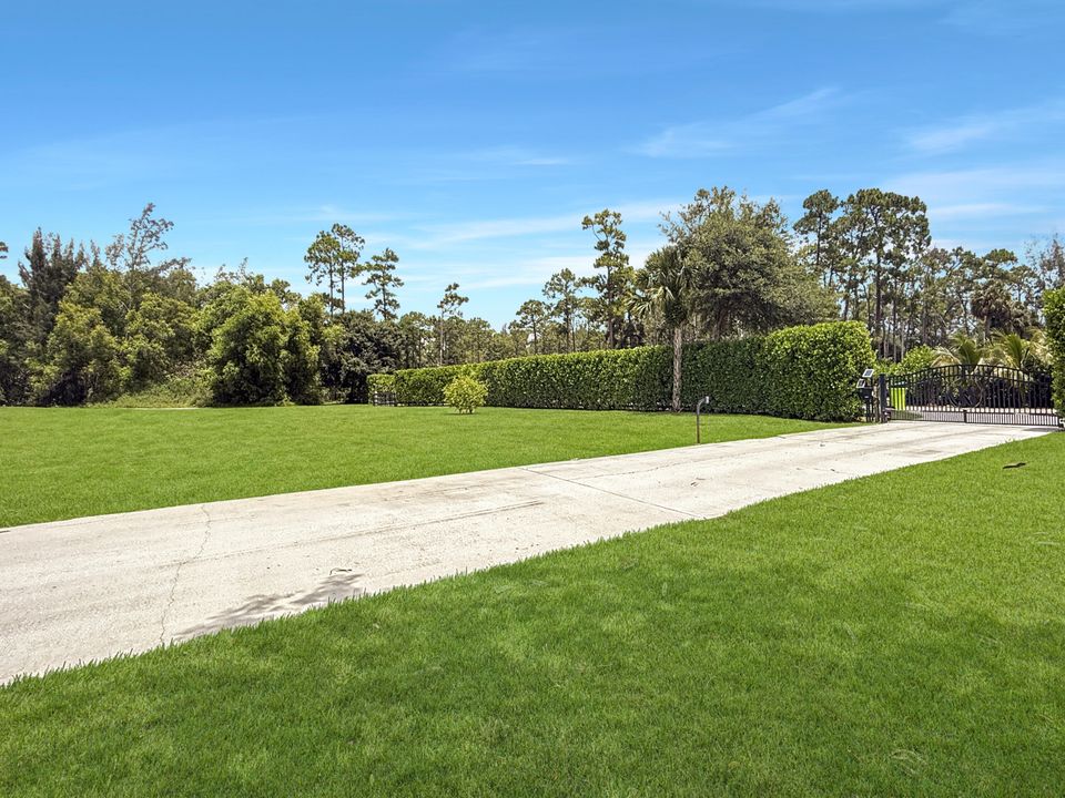 En Venta: $1,649,995 (4 camas, 3 baños, 3305 Pies cuadrados)