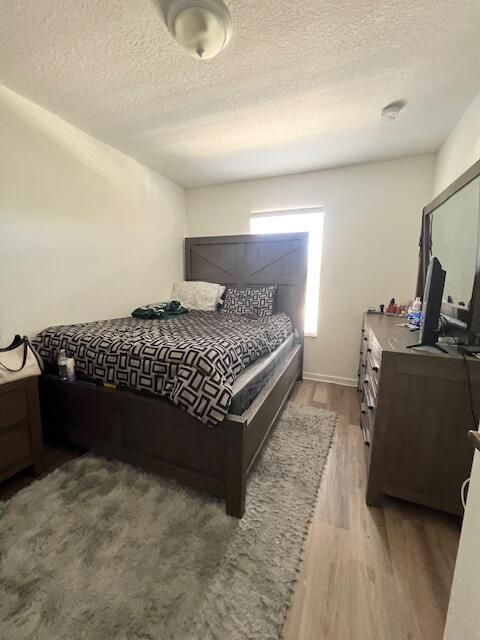 En Venta: $450,000 (3 camas, 2 baños, 1748 Pies cuadrados)