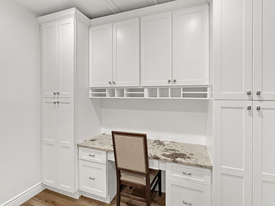 En Venta: $1,649,995 (4 camas, 3 baños, 3305 Pies cuadrados)