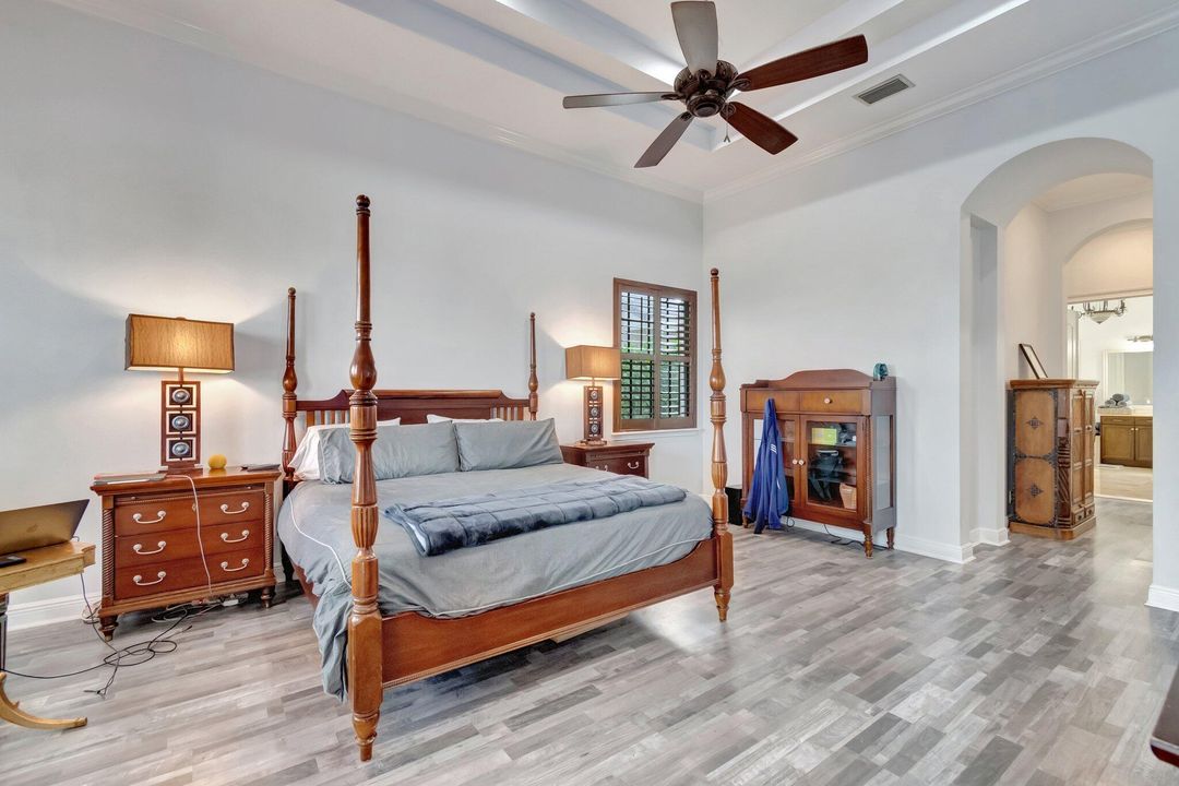 待售: $1,625,000 (5 贝兹, 6 浴室, 4798 平方英尺)