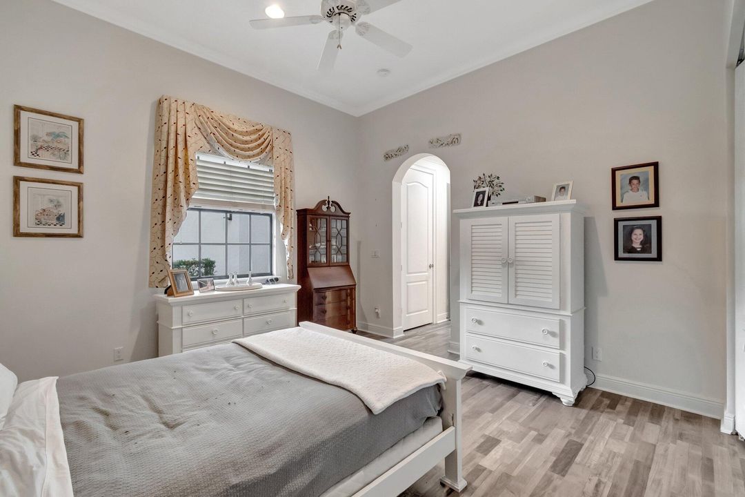 待售: $1,625,000 (5 贝兹, 6 浴室, 4798 平方英尺)