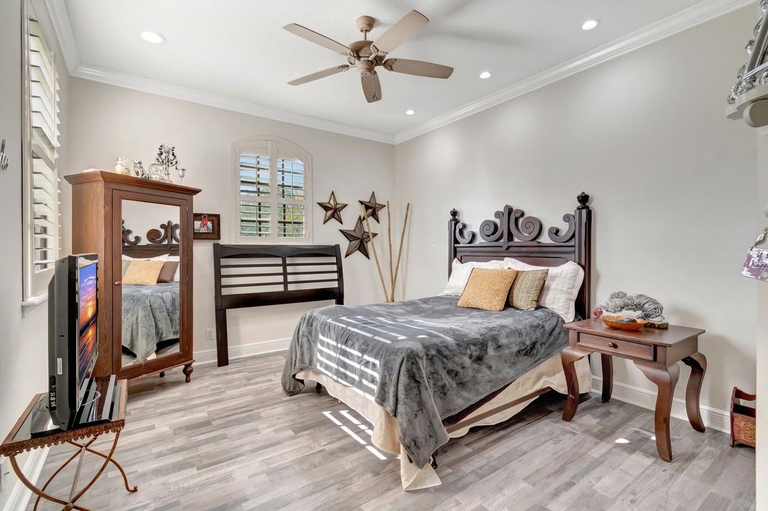 待售: $1,625,000 (5 贝兹, 6 浴室, 4798 平方英尺)