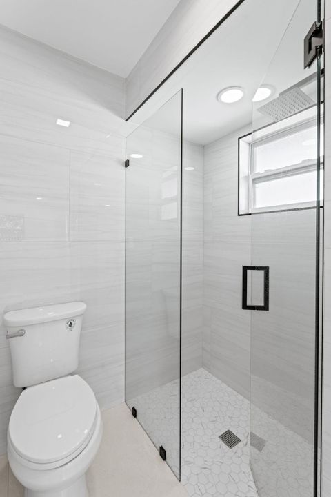 待售: $585,000 (3 贝兹, 2 浴室, 1584 平方英尺)