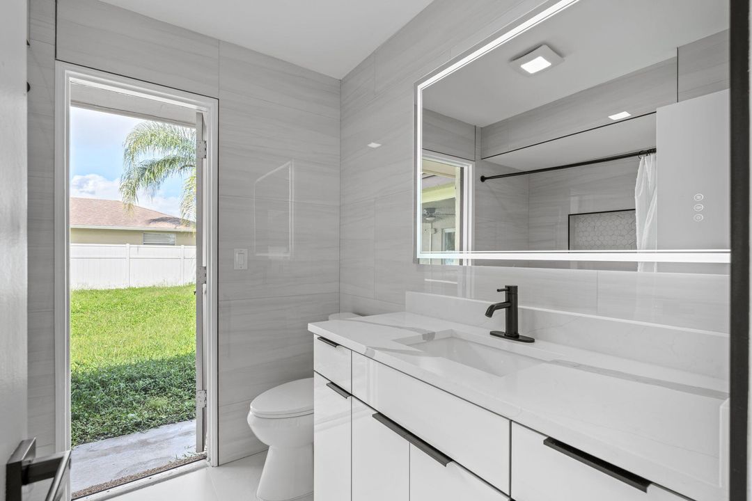 待售: $585,000 (3 贝兹, 2 浴室, 1584 平方英尺)