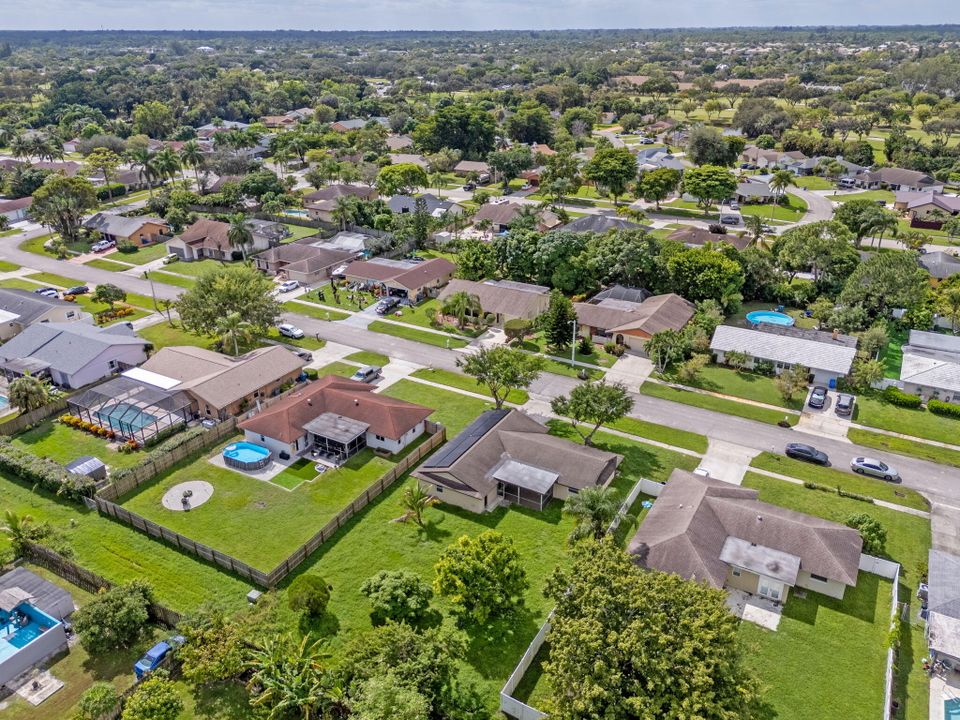 待售: $585,000 (3 贝兹, 2 浴室, 1584 平方英尺)