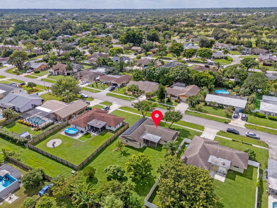 待售: $585,000 (3 贝兹, 2 浴室, 1584 平方英尺)